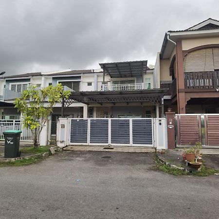 Syed Homestay Arau Esterno foto